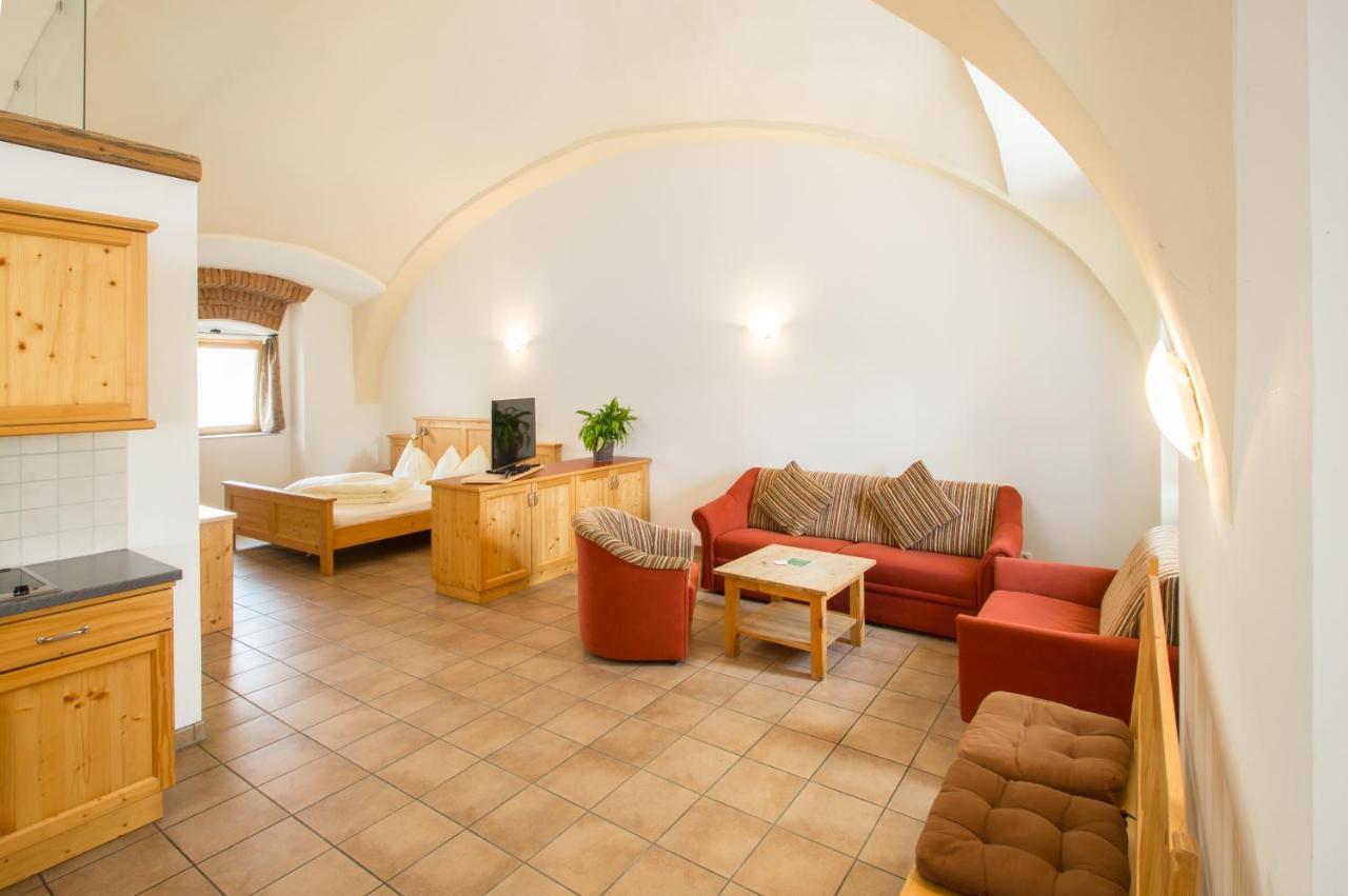 Waldbothgut Villa ลินซ์ ภายนอก รูปภาพ